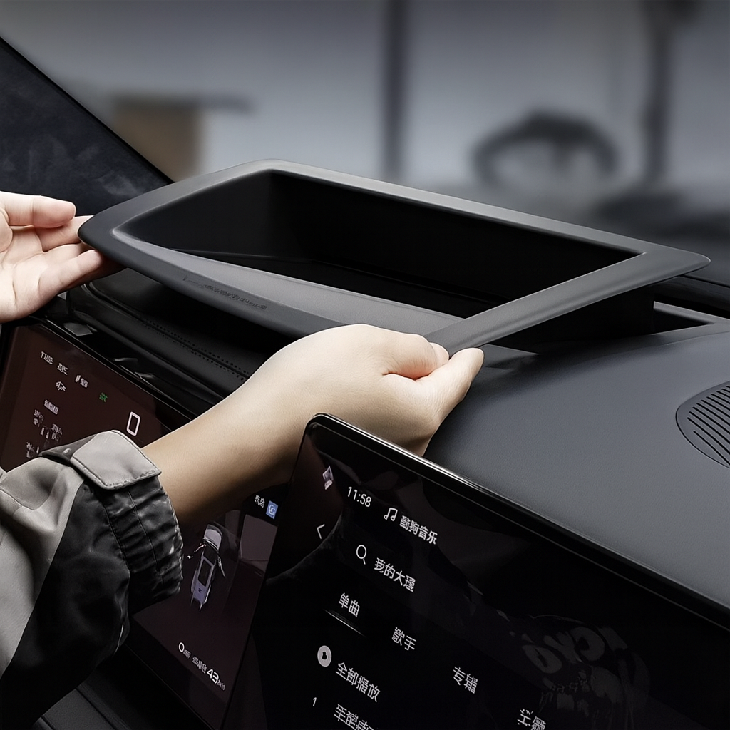 Leopard 8 Head-Up Display Protection Frame